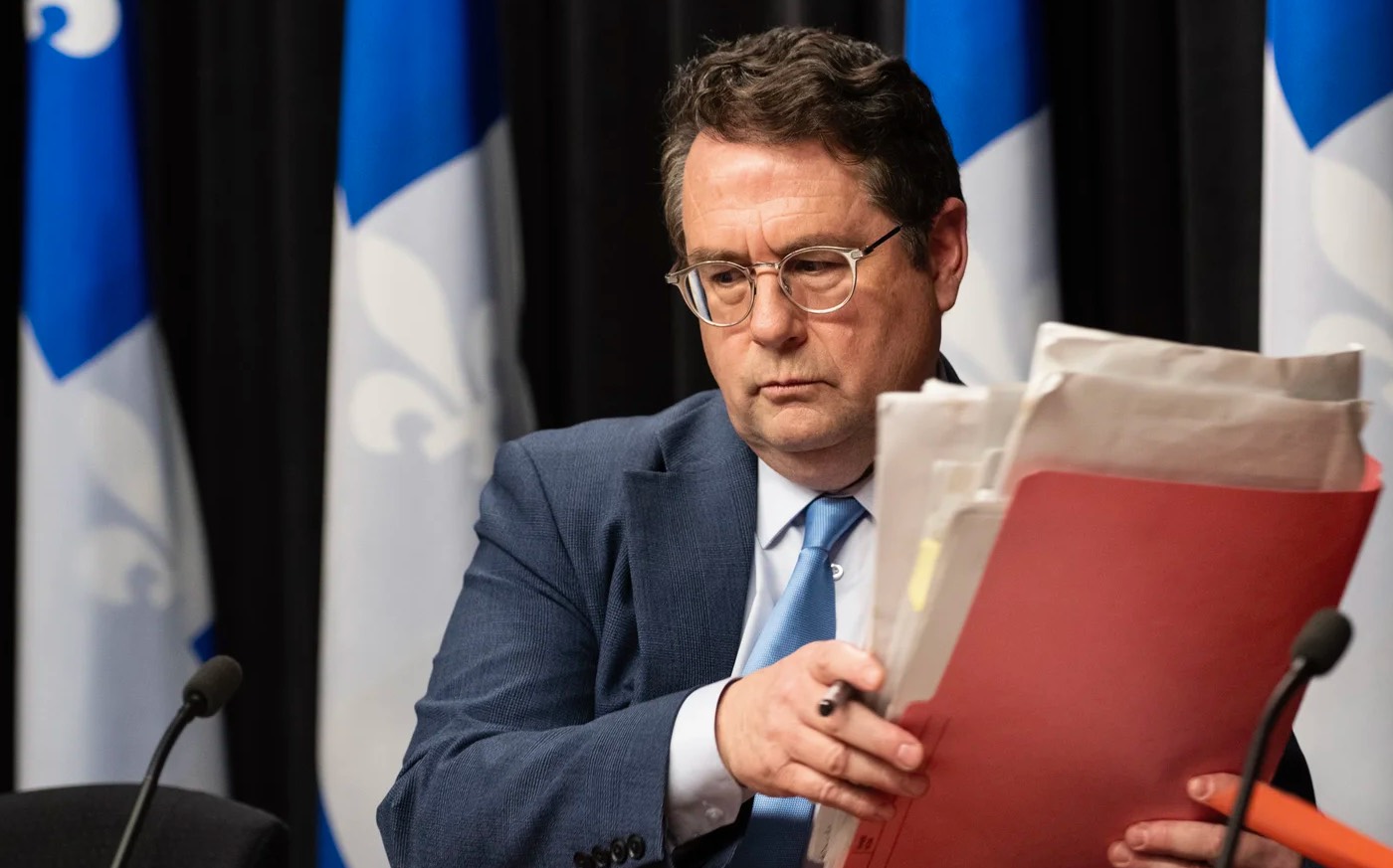 Appel à retirer certains articles du projet de loi sur la laïcité dans les écoles