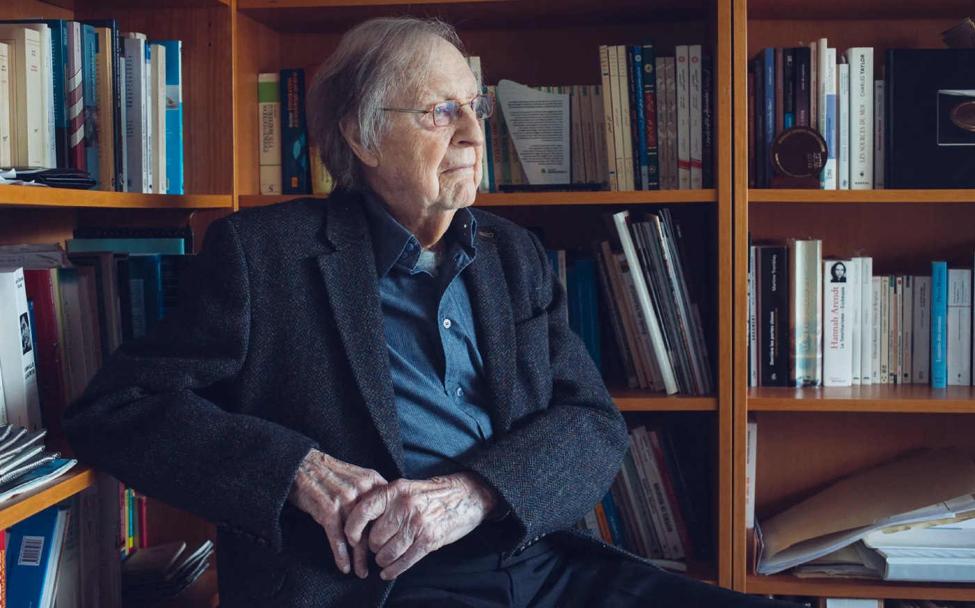 Être à l’écoute de Guy Rocher sur l’indépendance, l’éducation, la justice sociale et le pays accueillant